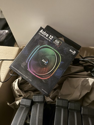 Aero cool astro rgb fans - astro,